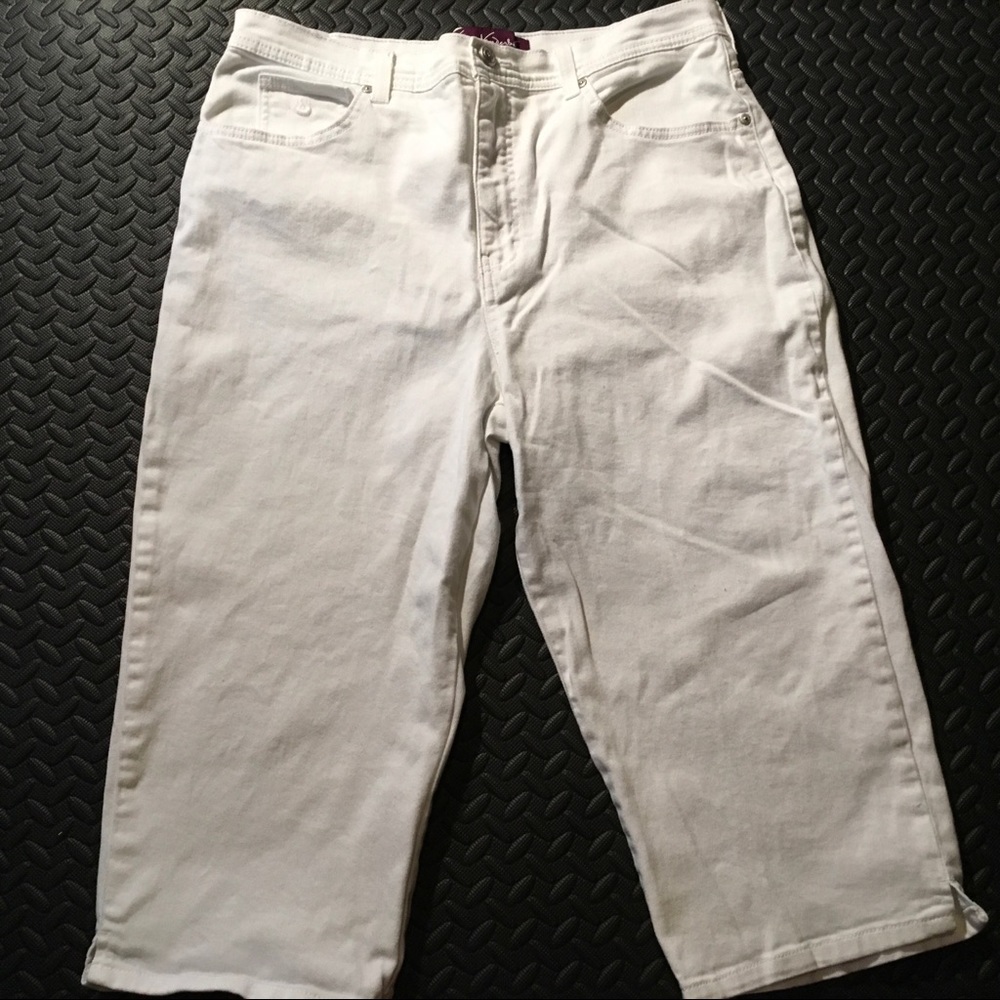 Gloria Vanderbilt Amanda Women’s Capri Pants